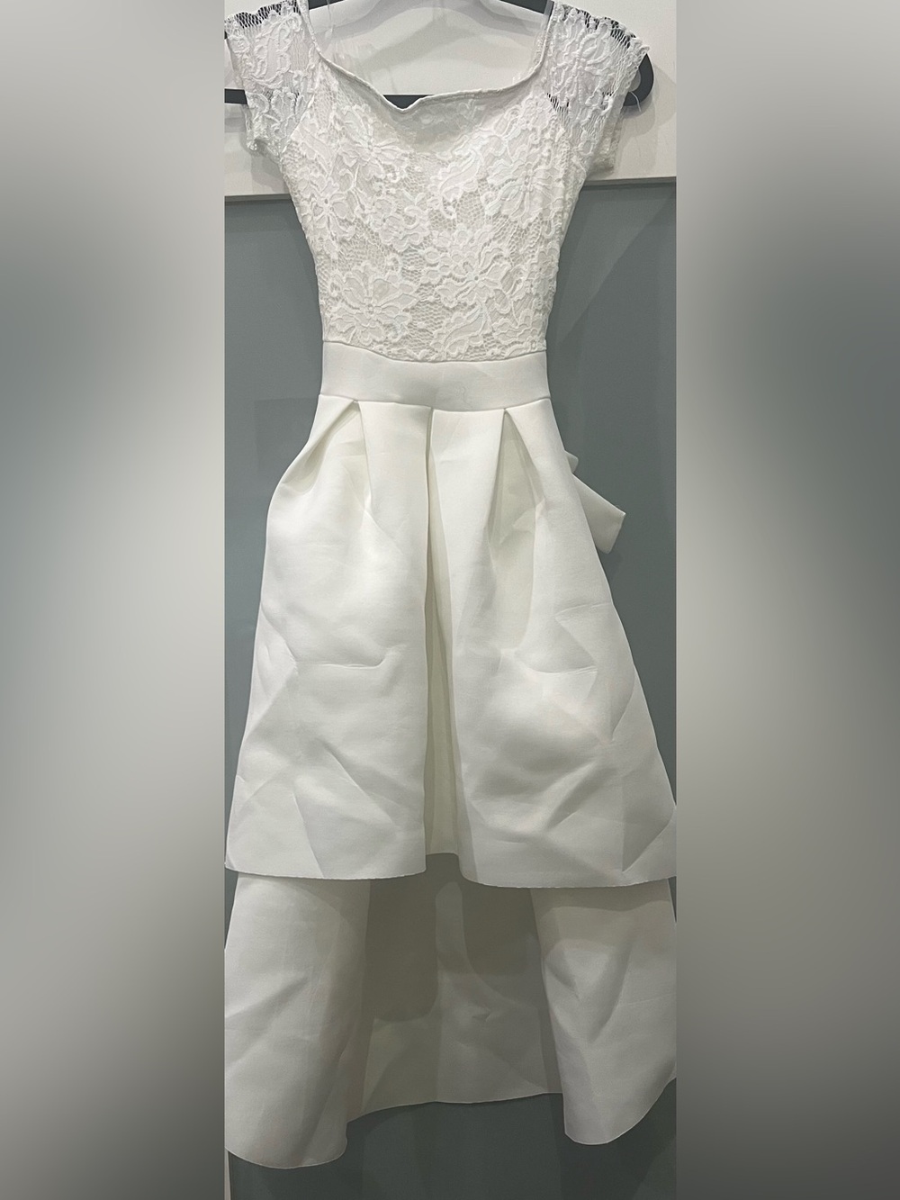 LOVE CULTURE White Lace Bodice Hi-Low Dress Size Jrs Small